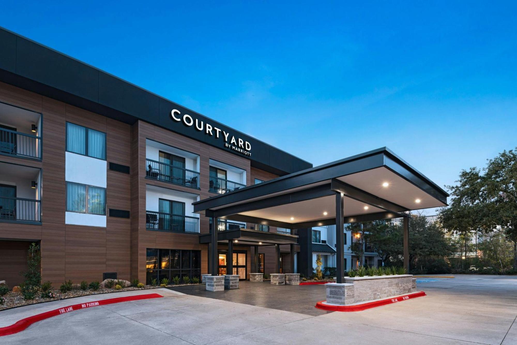 Courtyard Houston The Woodlands Hotel Bagian luar foto